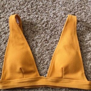 SHEIN Rib Knit Fabric in Mustard Yellow Bikini Swim Top Low-Cut V-Neck. Small.